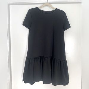 Zara Black Dress / Size S